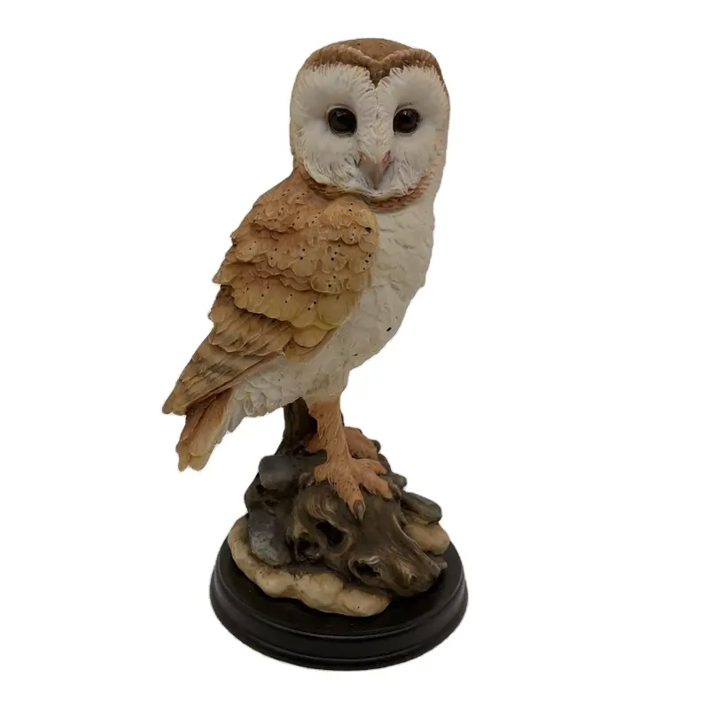 2021 hot selling polyresin animal owl trunk figurine statue