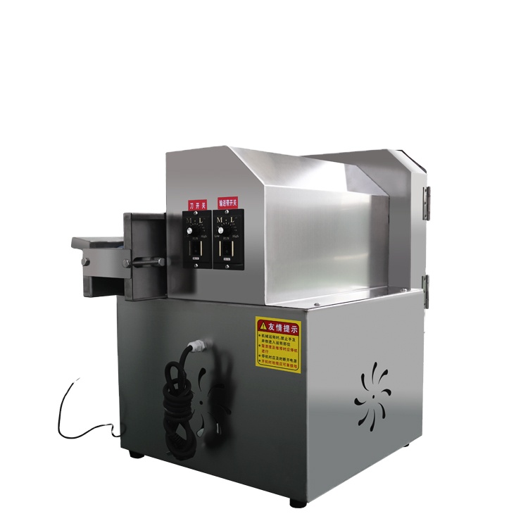 Automatic Fruit and Vegetable Cutting Machine