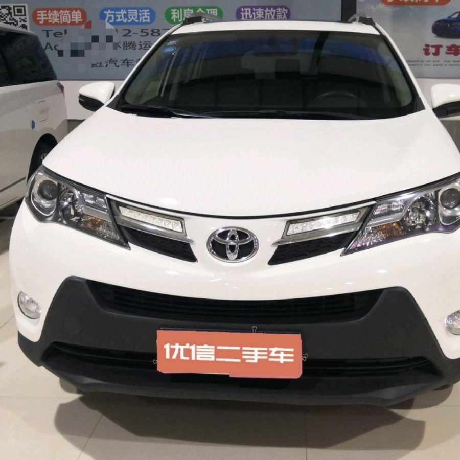 Подержанные автомобили Toyota RAV4 (2010 год) 2л автоматическая коробка передач с очень конкурентоспособной ценой (30 единиц)