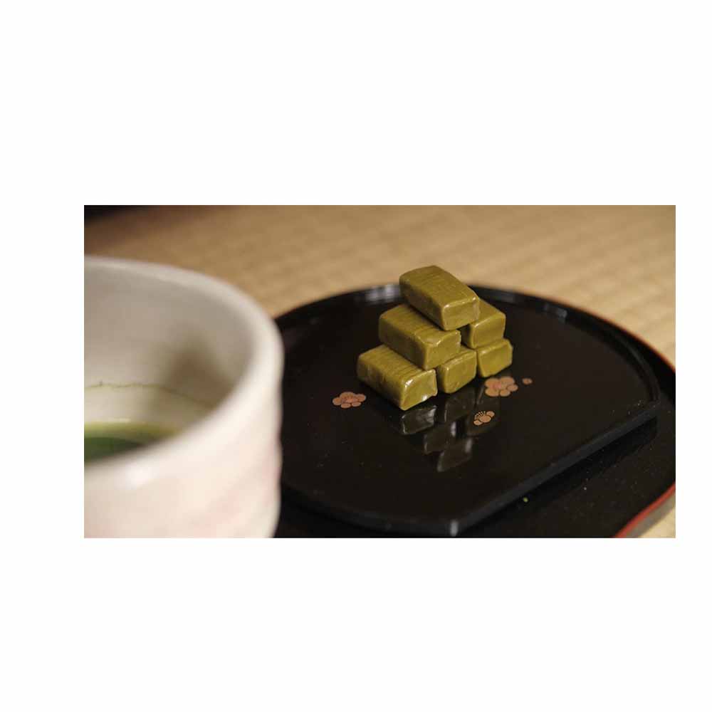 40g Japanese hard outside inside milk matcha caramel price candy soft