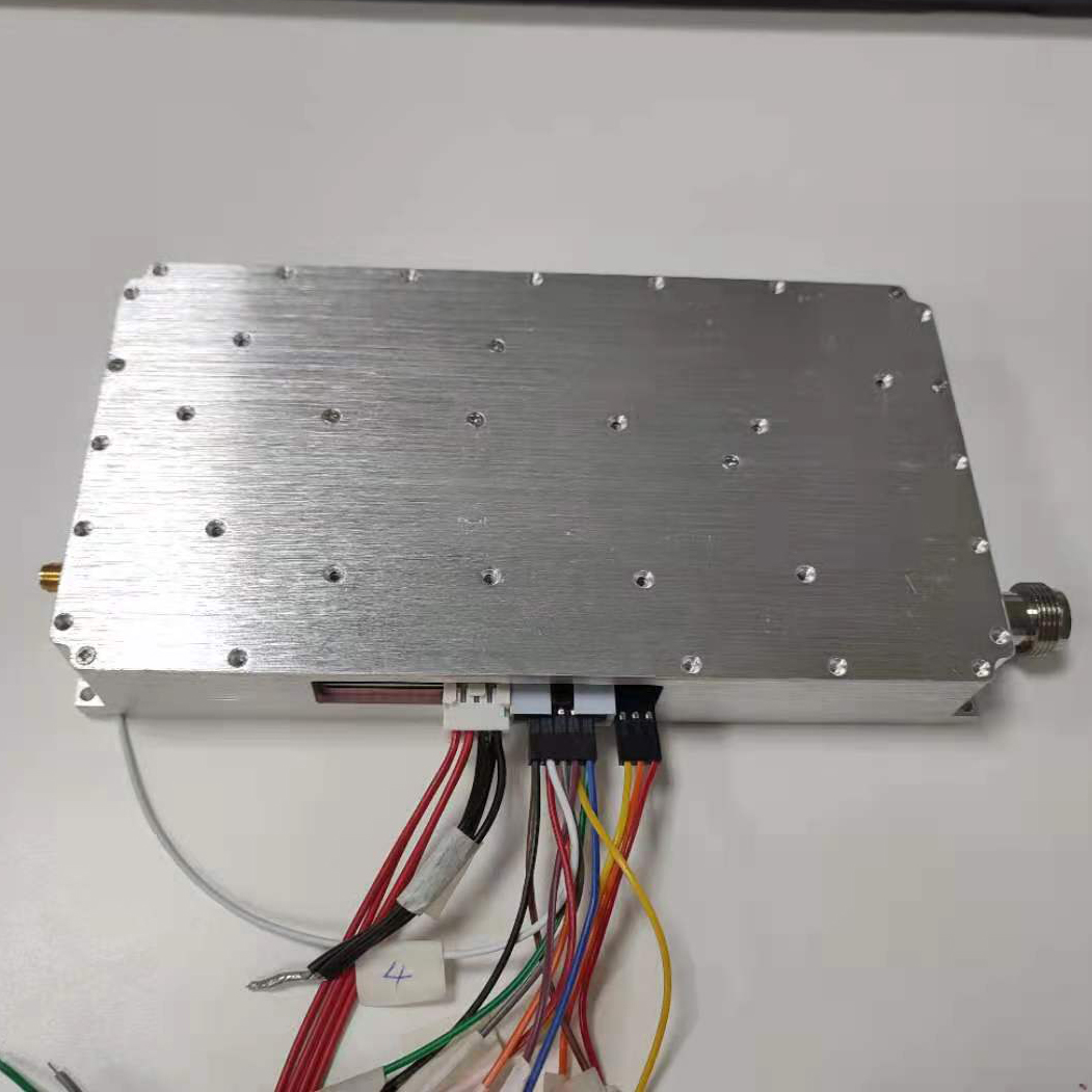 High Power 5.8GHz 5700-5900MHz 100W 433MHz 900MHz RF Amplifier Module for Anti Drone Device