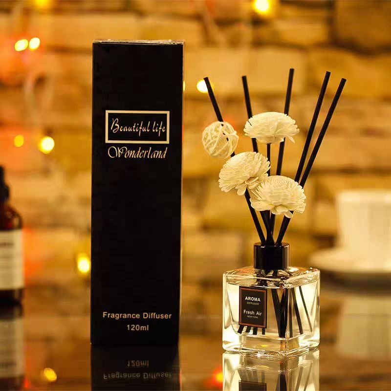 Custom Wholesale Home Aroma Flower Fragrance Scented Essential Oil Reed Diffuser Set With Rattan Sticks