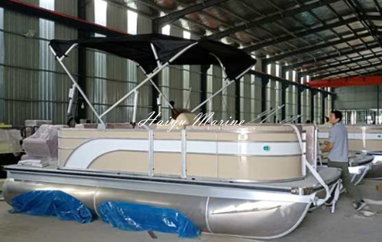 5.5m/19ft Aluminum alloy water party pontoon boat with bimini and sofa