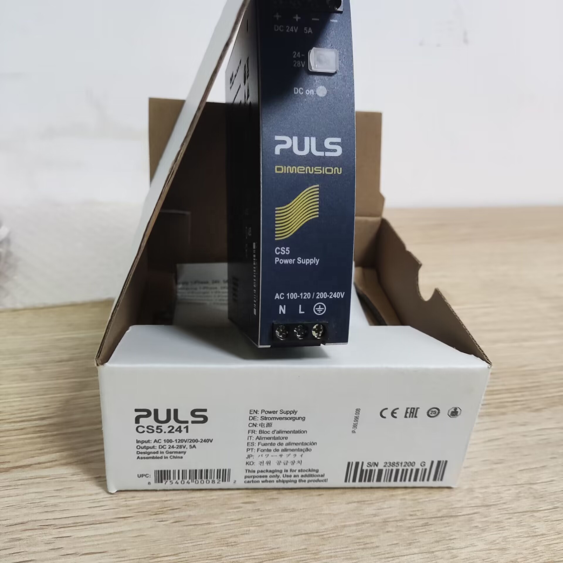 Источник питания PULS CS5.241 DC24-48V 5A оригинальный и новый