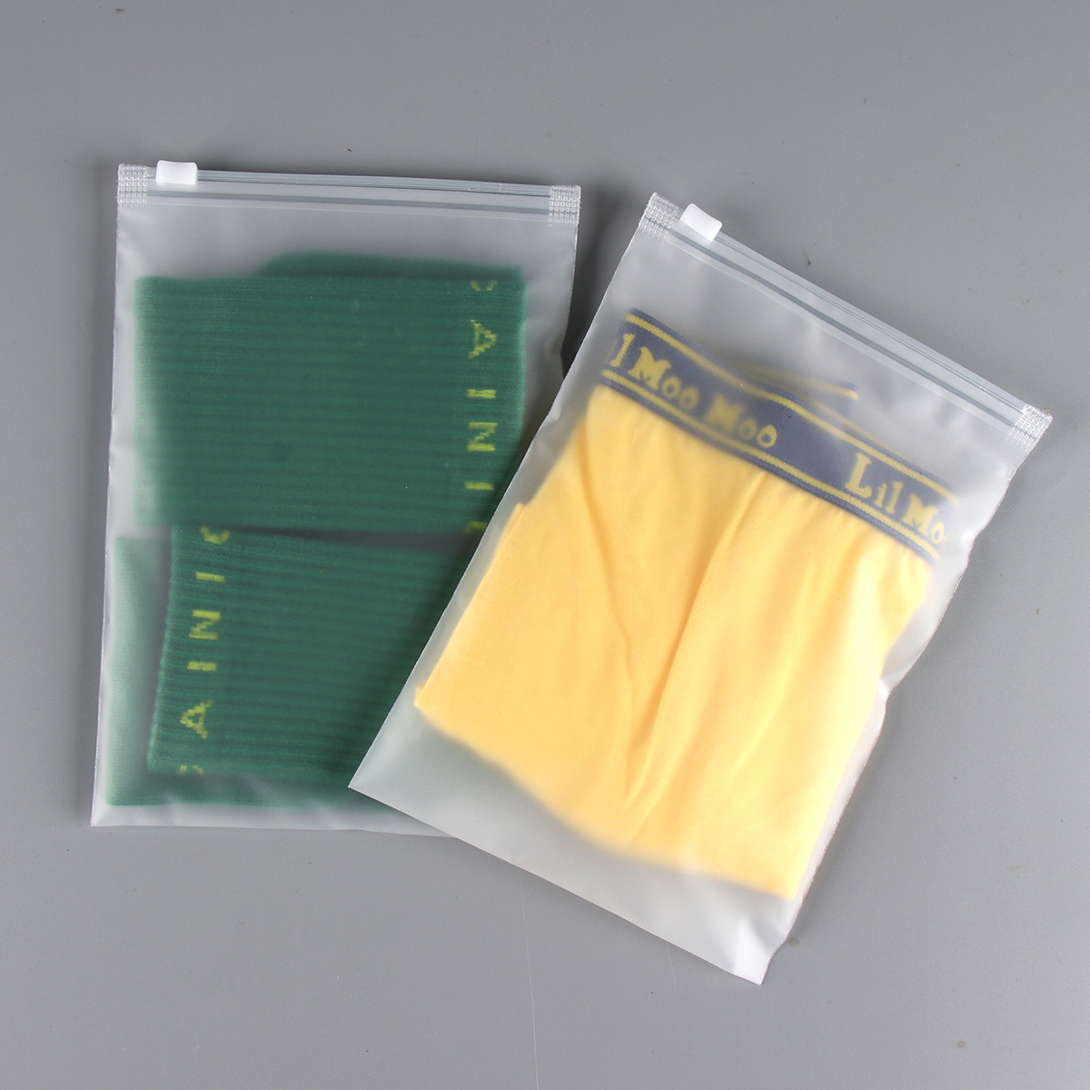 Custom Printed Plastic Zipper Lock Bags, Matte, Frosted, White, Shoes, Clothing, Underwear Packaging