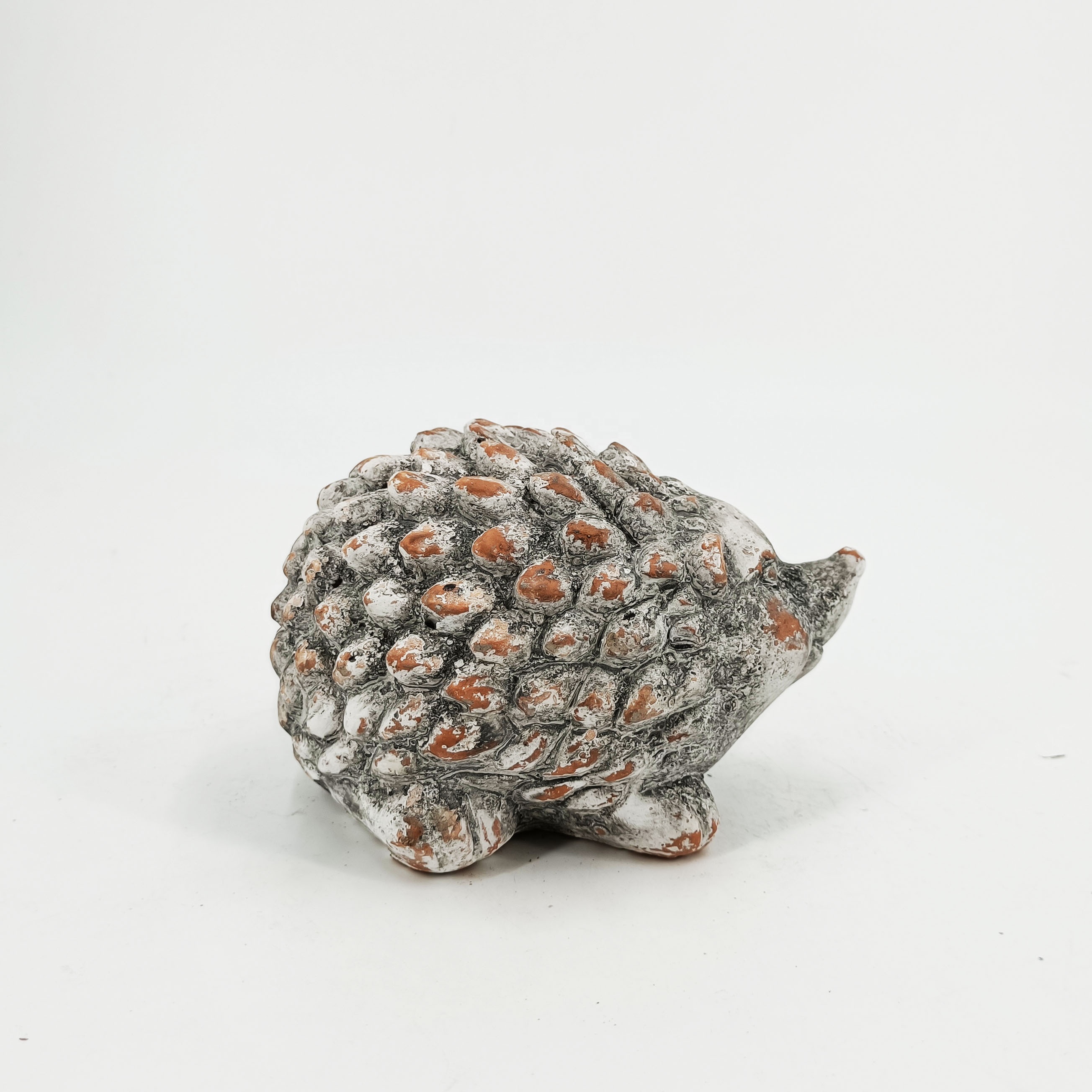 Hot sale modern animal small Hedgehog statues for home decoration