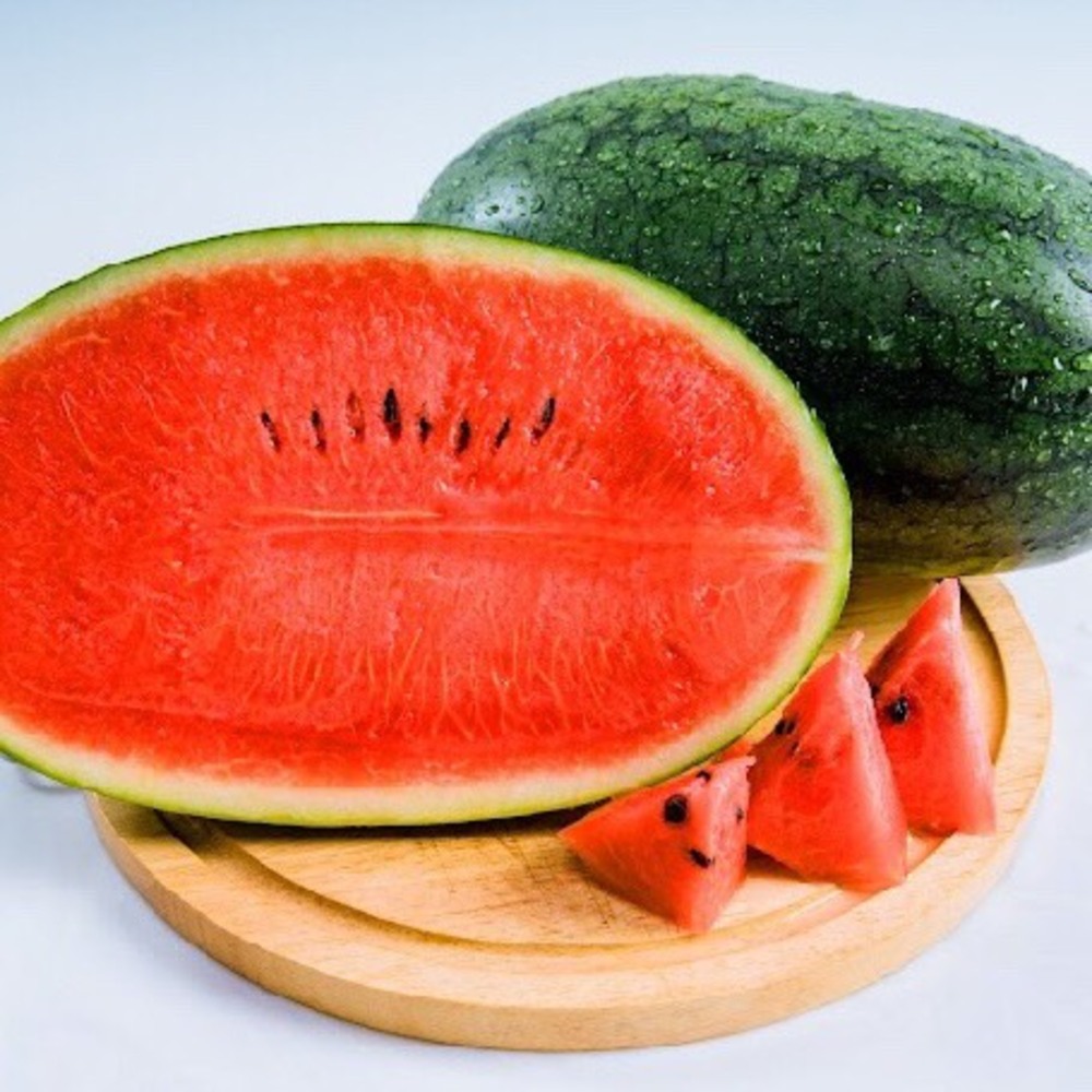 Fresh Red Watermelon Natural Fruit Sweet Capsule Style Origin Water Melon