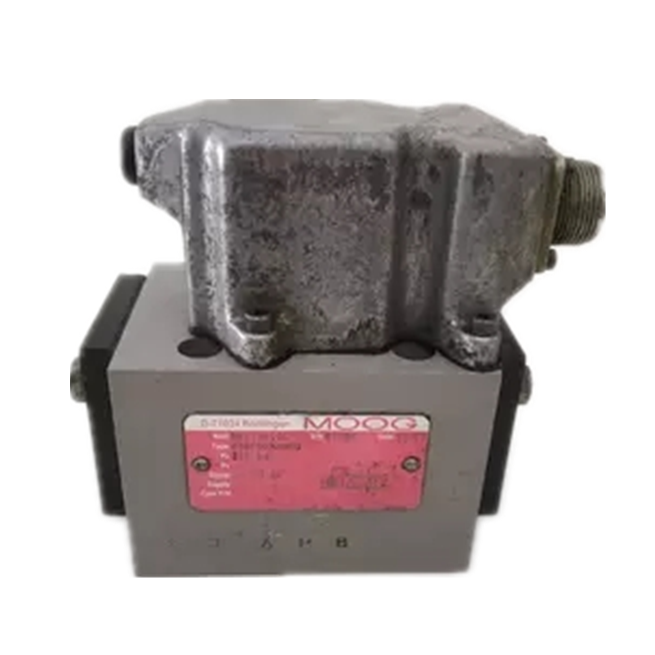 MOOG D631-342C гидравлический сервоклапан