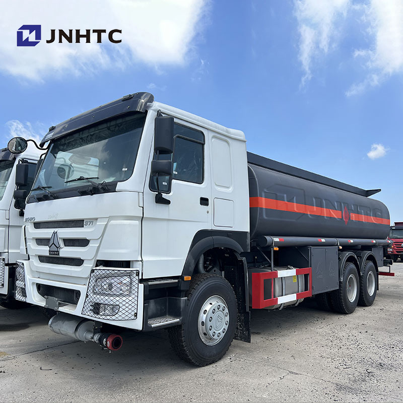 Новинка, Sinotruck Howo 6X4 тяжелый нефтяной танкер, грузовик на 20000 литров