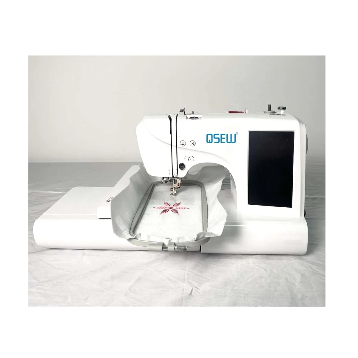 QS-101 Computerized household Embroidery Machine for T shirt logo label domestic Embroidery Machine