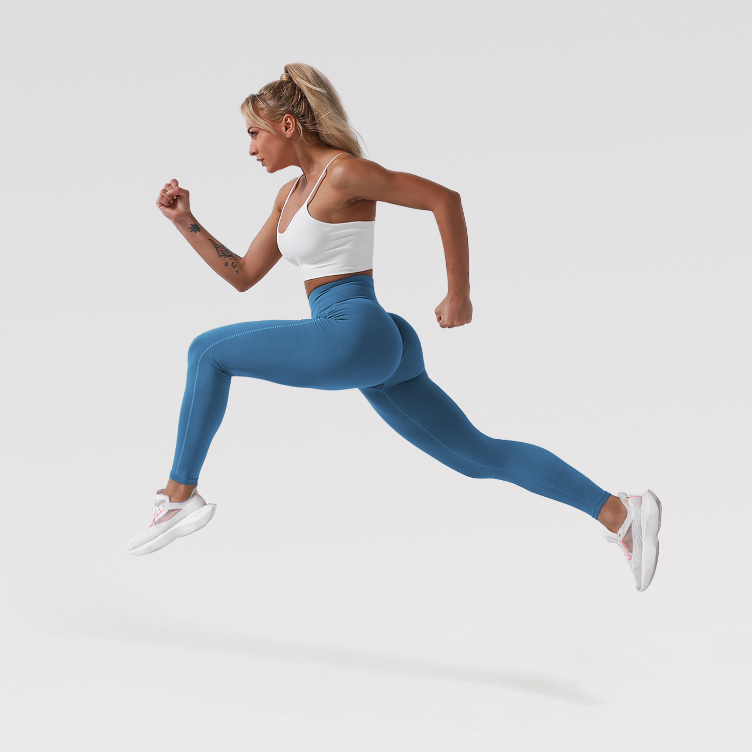 Shark knitted new popular seamless sports yoga pants in Europe and America 2020 new elastic and comfortable