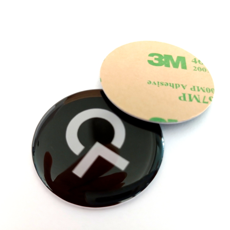 Популярные эпоксидные наклейки NFC RFID из ПВХ с микрочипом для социальных сетей