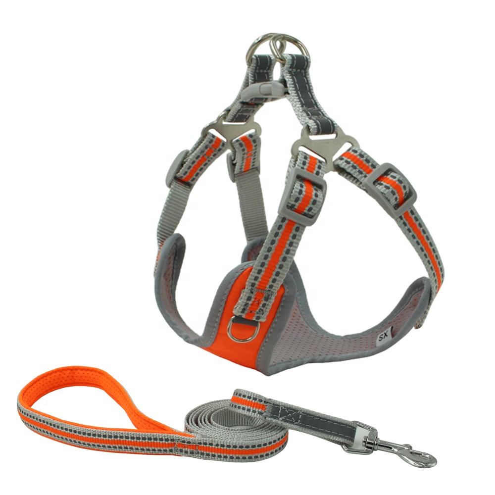 Classic Pet Dog Collar Cheap OEM Soft Multi-color Reflective Plain Nylon Leash Harness Set