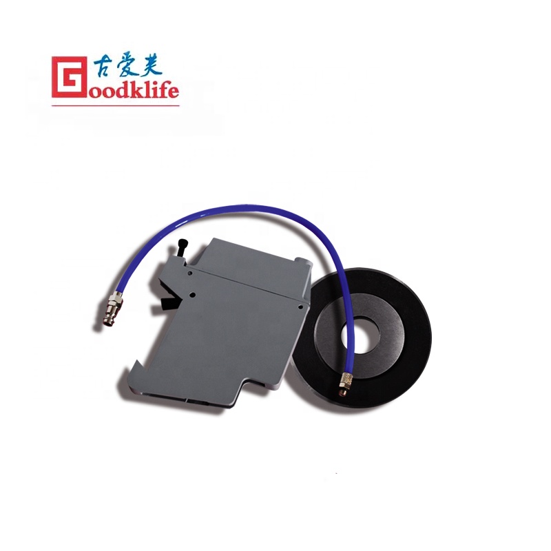 Pneumatic tool for paper industry