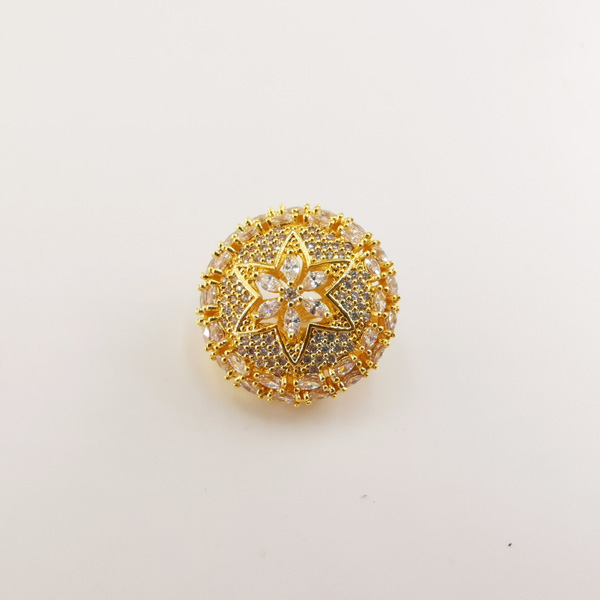Luxury First Quality Cubic Zircon Star Round Circle Shape Embellishments Buttons 18K Gold Plated Sew On Buttons for Clothes Garm