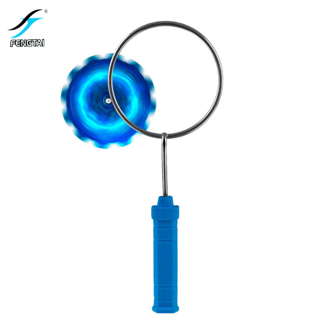 FENGTAI 6686 Puzzle Gyro Toy Children's Automatic Light-Emitting Electric Flashing Magic Flying Hand-Cranked Orbit Magnetic Gyro