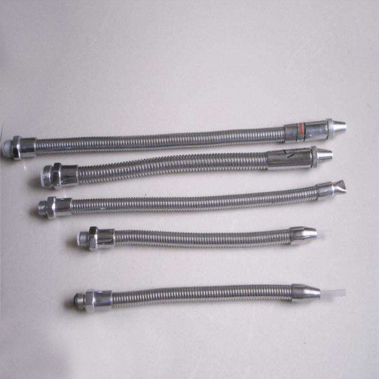Durable Adjustable Flexible CNC Water Oil Coolant Pipe Hose