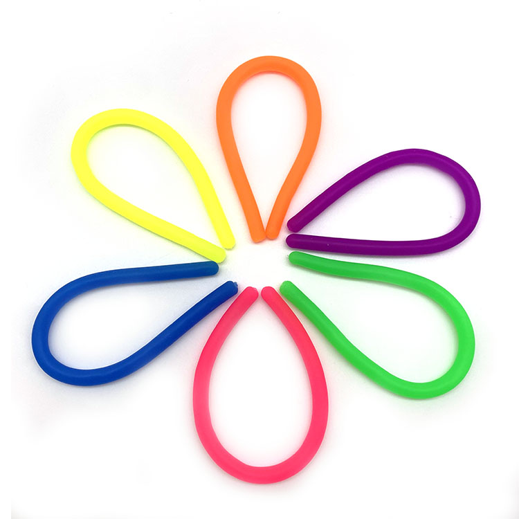 Hot selling TPR stress relief soft stretchy string fidget elastic exercise noodle toy size S
