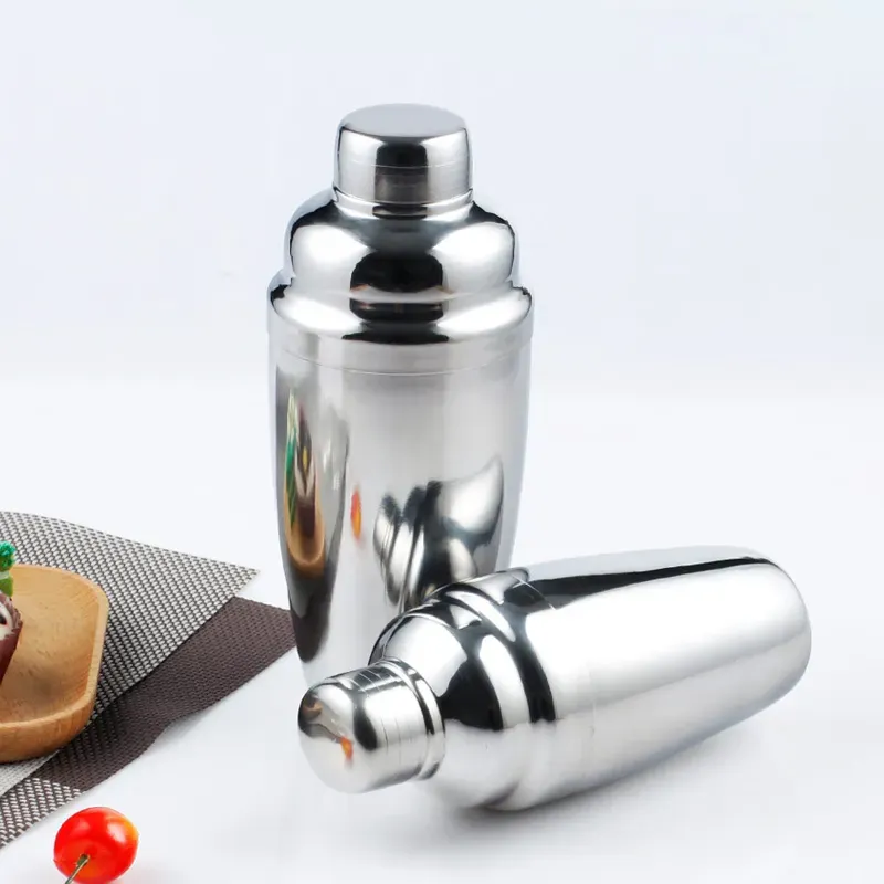 Hot Sale 750ml Stainless Steel Silver Barware Quality Cocktail Shaker Set Includes Martini Boston Shaker Bartender Milk Tea Shop