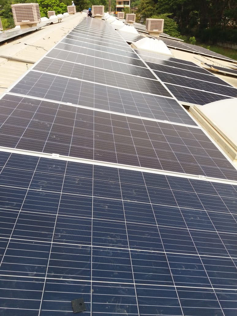 Оловянная крыша Солнечная pv солнечная крыша панель монтажная солнечная система