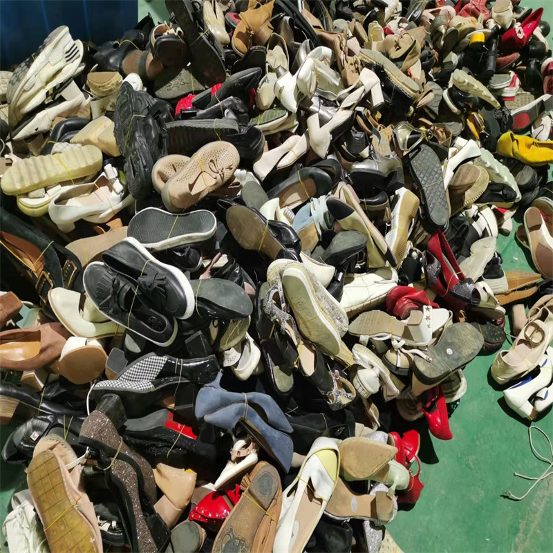 Second Hand Sports Shoes, Top Grade, Mixed Branded Shoes, Stock