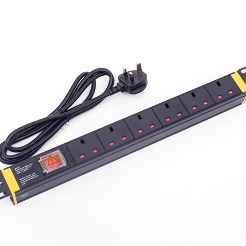 19 дюймов 0U 1U 1.5U 13A 10A 2M 6 Way Universal UK IEC C13 C19 PDU для интернет-центра данных