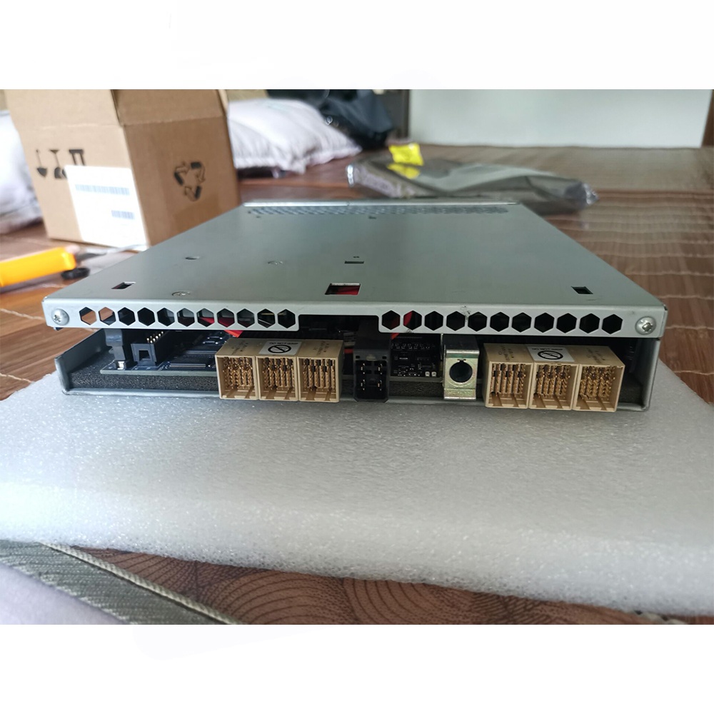00L4579 2076-124 ISCSI FIBRE CHANNEL 8GB V7000 CONTROLLER 2076-124 CONTROLLER 85Y5899 85Y6134