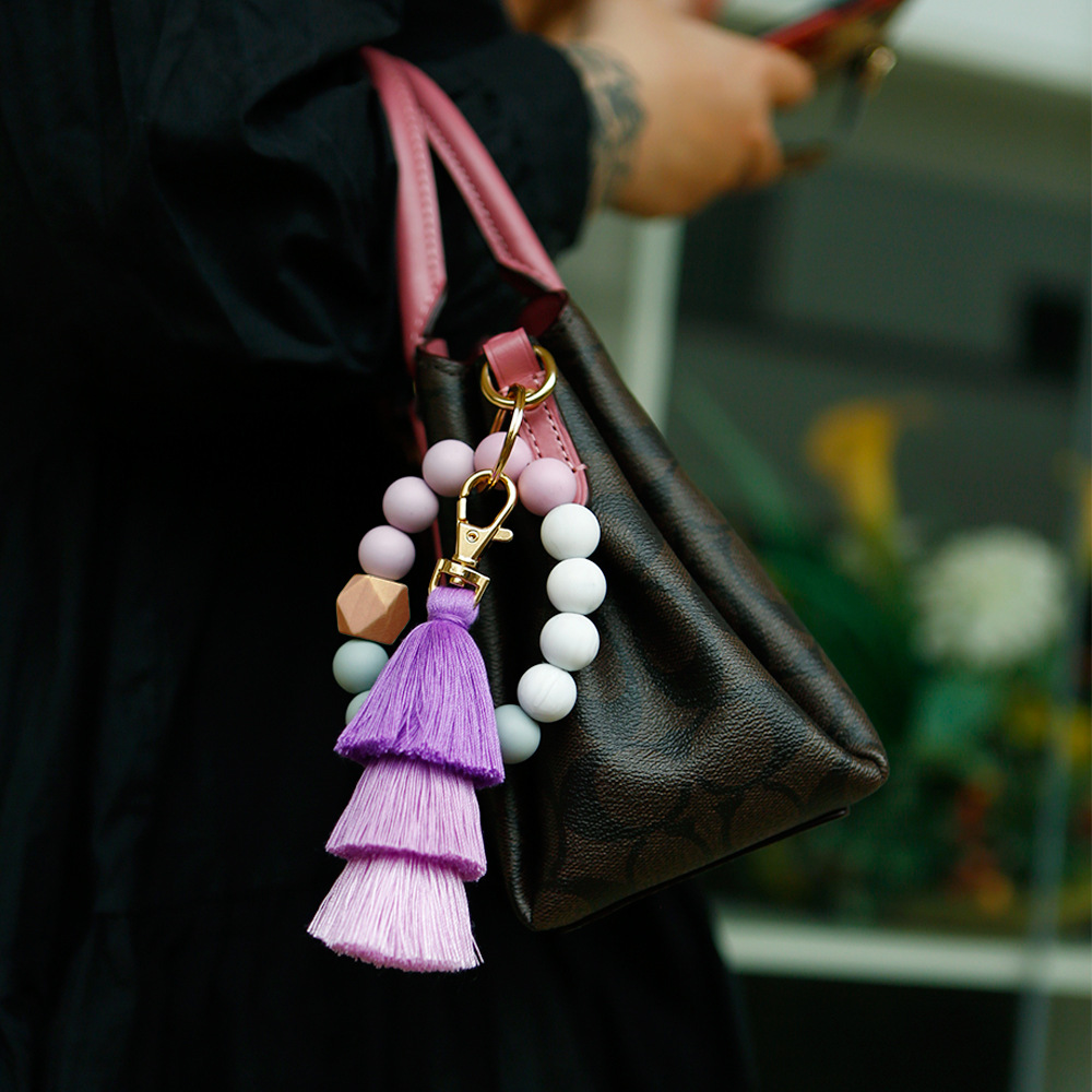 Christmas Jewelry Cotton Thread Tassel Car Keychain Elastic Colorful Silicone Beads Wristlet Keychains Ethnic Accessories
