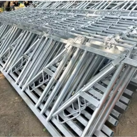 Durable Cow Cattle Headlocks Neck Fences New Design for Dairy Barns with High Quality for Cow Cattle Farm