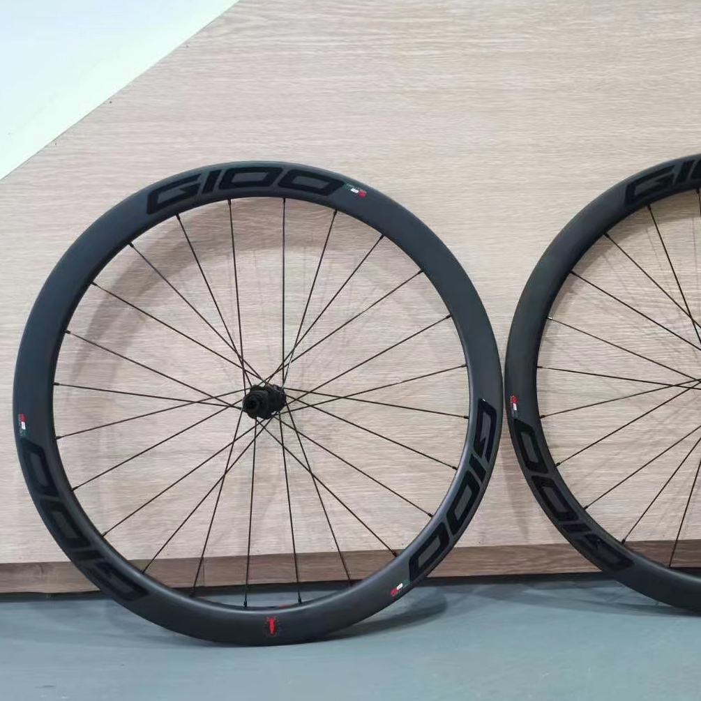 Комплект колес GIOO из углеродного волокна DT Swiss 180hub Sapim Cx-ray