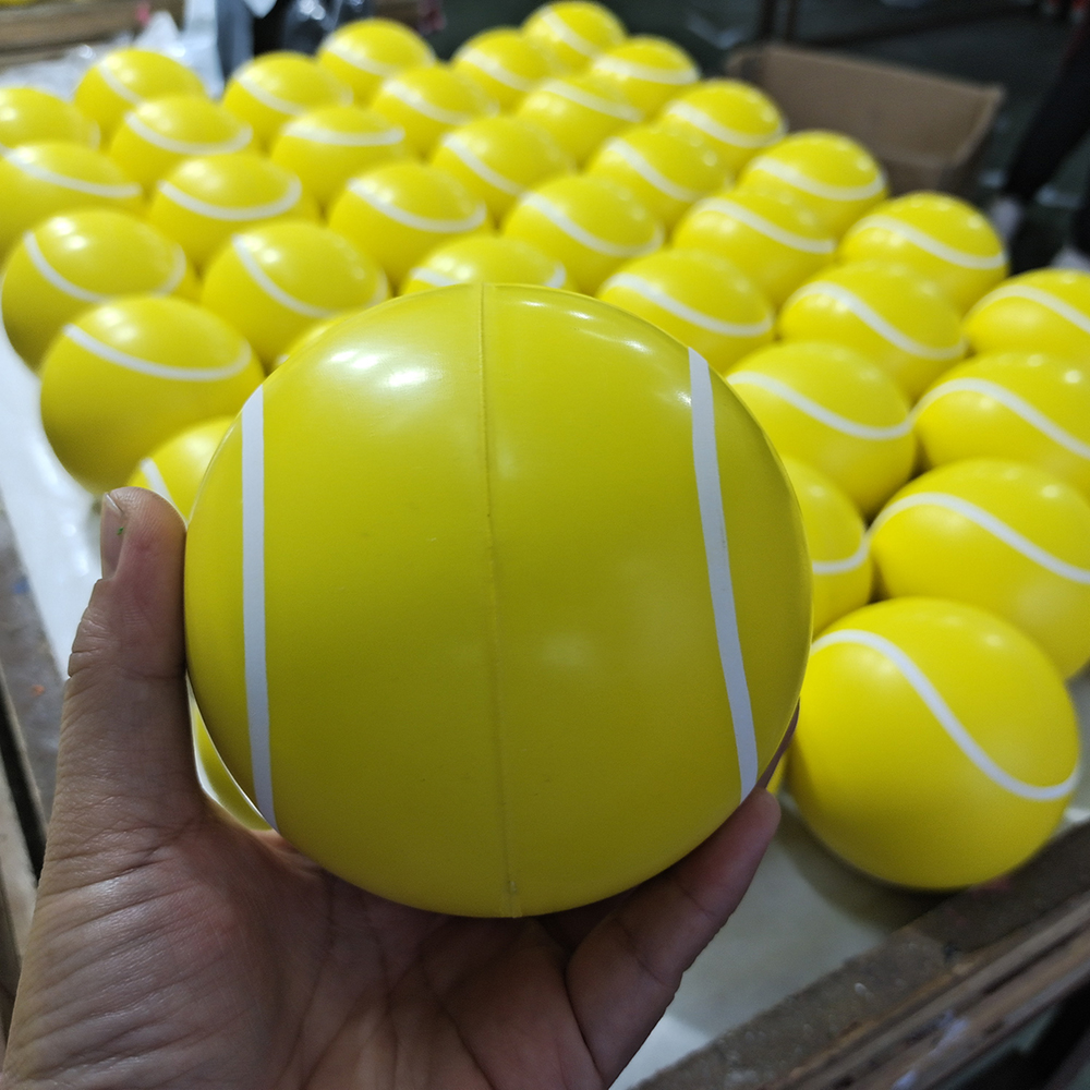 OEM Logo Custom Made 10cm High Bounce Pu Foam Practice Tennis Balls Kids Toys Soft Elastic Squeeze Stress Relief Soft Balls