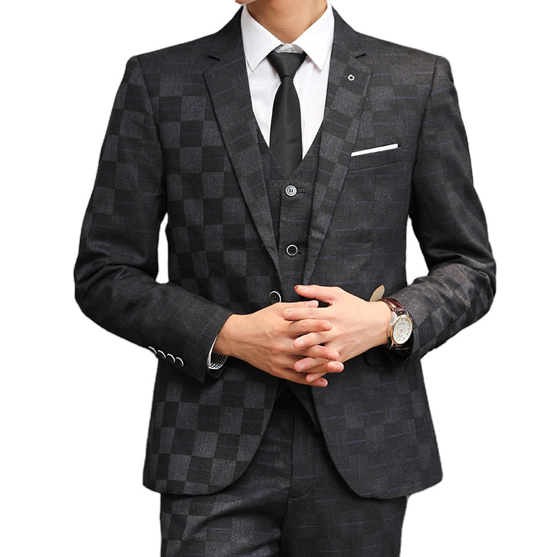 2021 Stylish new suits A three-piece suit for formal occasions such as weddings banquets and work