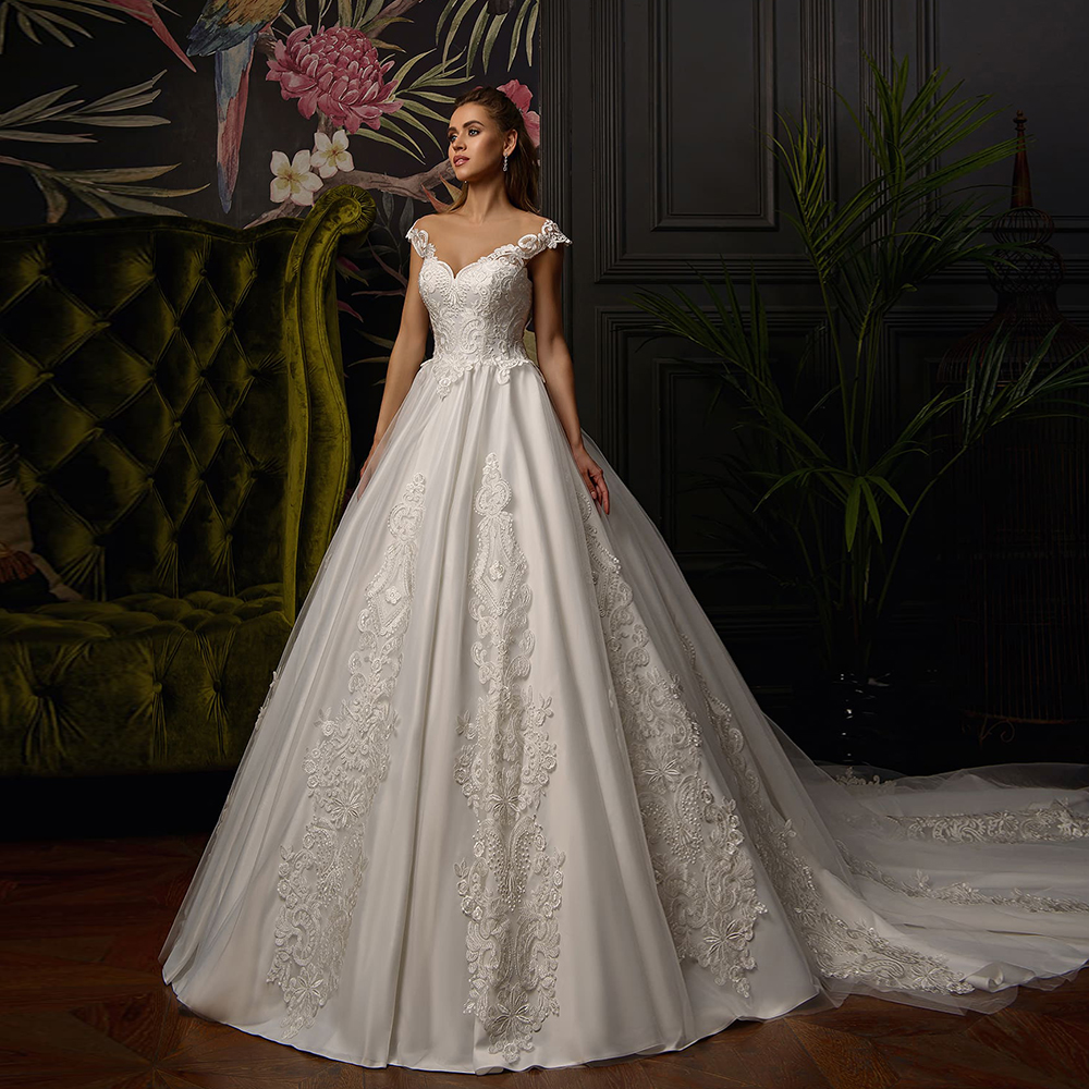 Аппликации ТРАПЕЦИЕВИДНОЕ свадебное платье Vestido Casamento кепки рукавом Кружева Принцесса Свадебные платья Vestido De Noiva