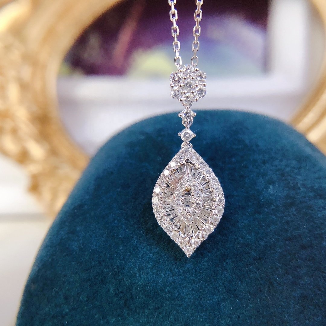 Свет украшения мисс ювелирные изделия в стиле «хип-хоп» 14k 18k золота с натуральным бриллиантового колье льдом