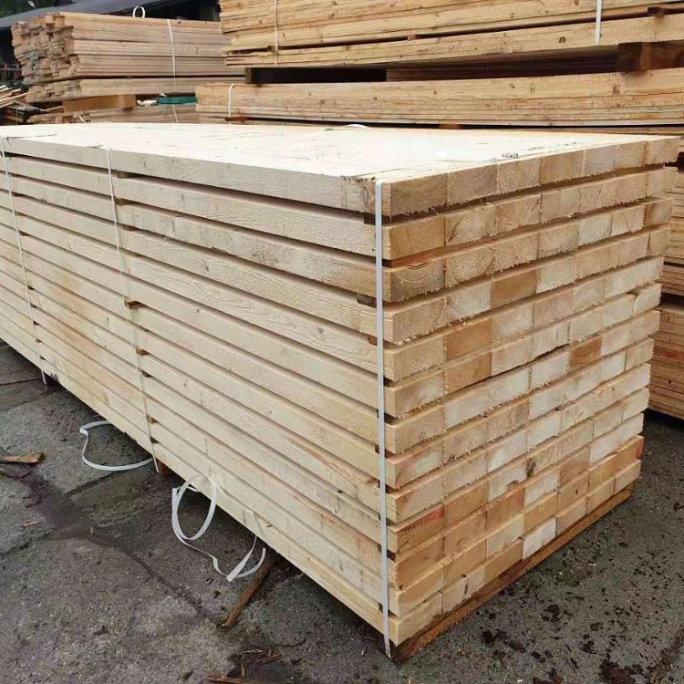 Spruce pallet elements