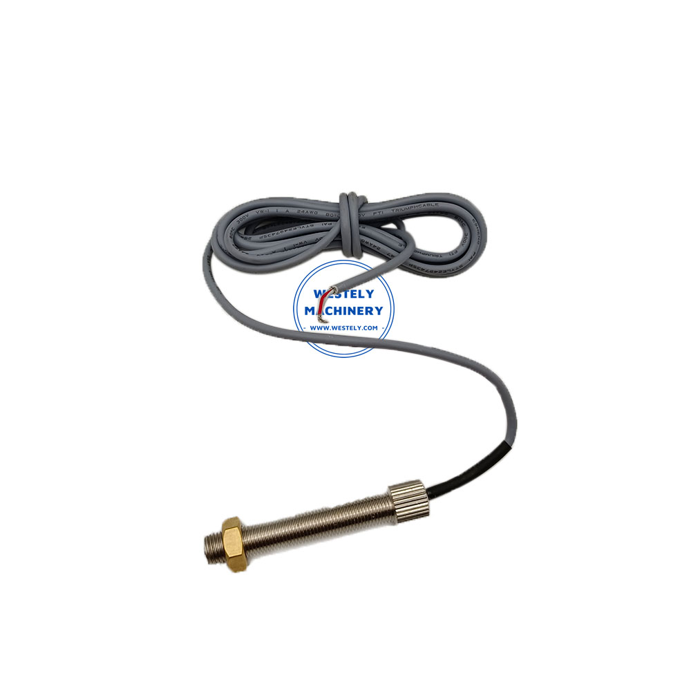 Truck Crankshaft Speed Sensor 2868A006 And Position Sensor 2868A006 Diesel Generator Spare Parts