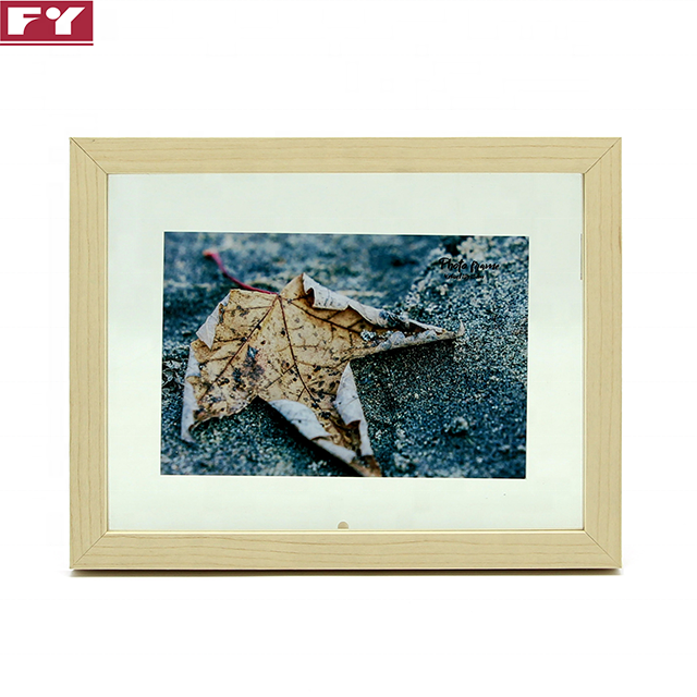 Factory direct wooden photo frame, modern and simple style, ornaments