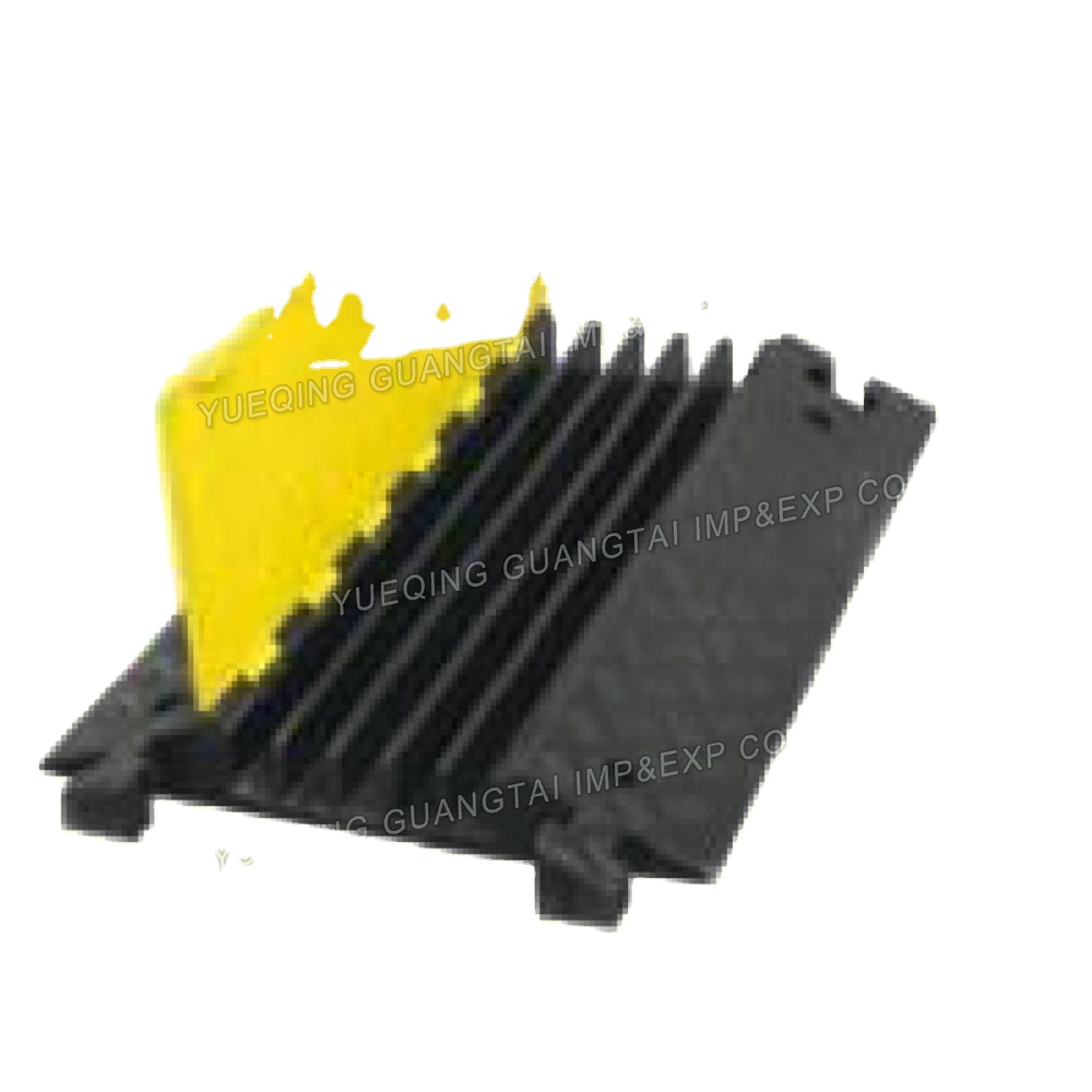 High Quality Recycled Rubber Reflective Road Spike Strips