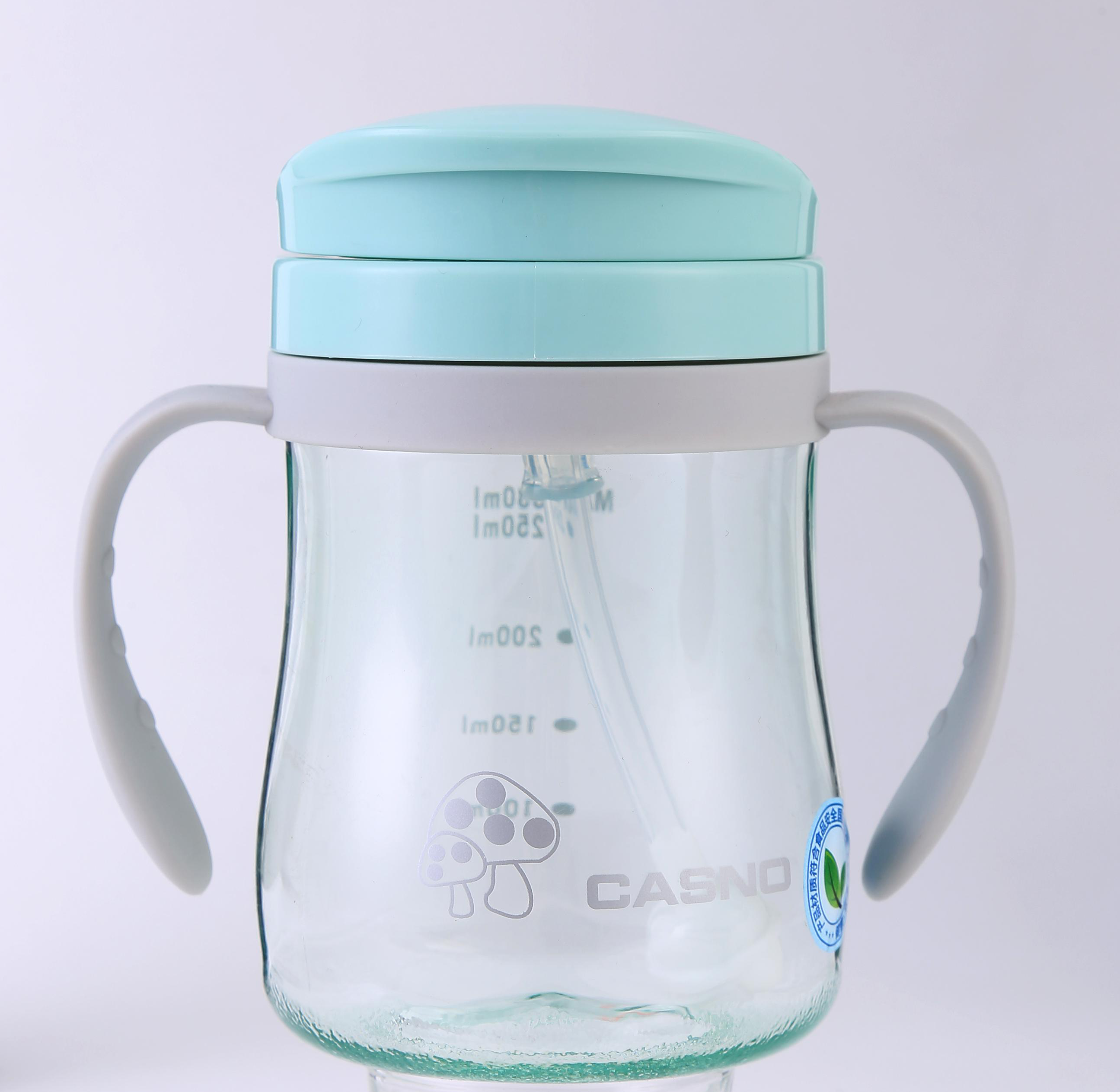 BPA Бесплатная пластиковая бутылка для воды с трубочкой