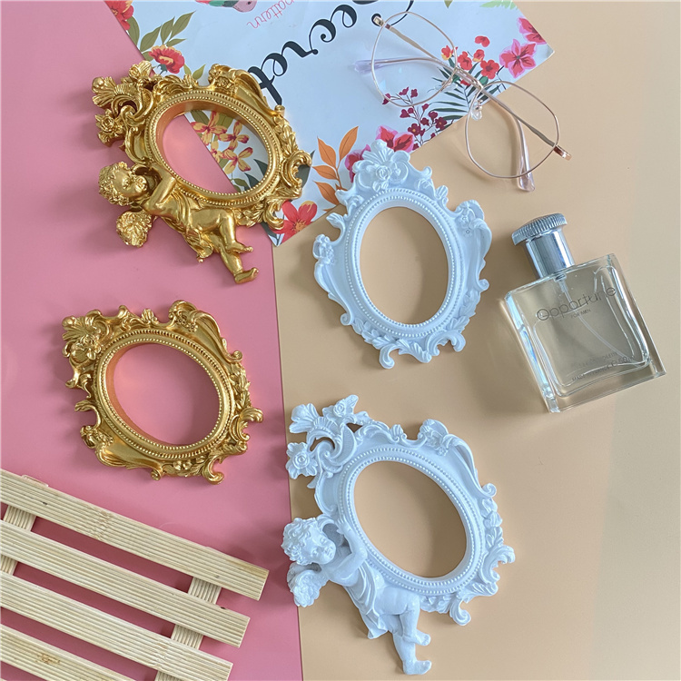 Gold Victoria Picture Frame Home Decor Jewelry Photography Props Mini Wedding Pictures Frames Retro Photo Frame