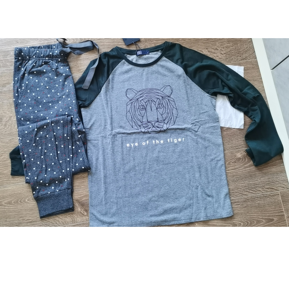 Men's knitted pajamas set