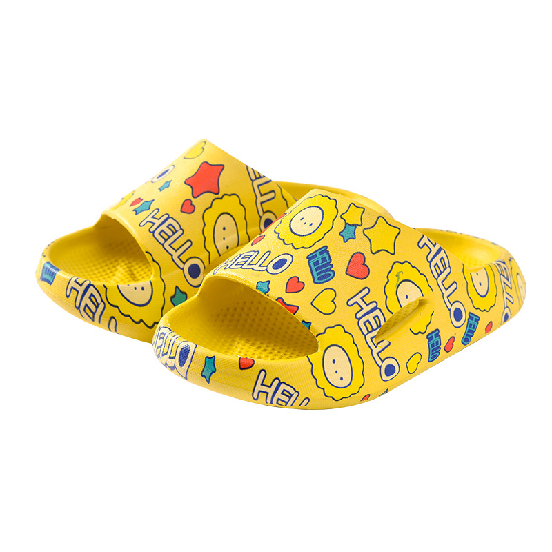 2021 Children Casual Shoes Cartoon Boys And Girls Baby EVA Slider Yeezy Foam kids Slippers For Children