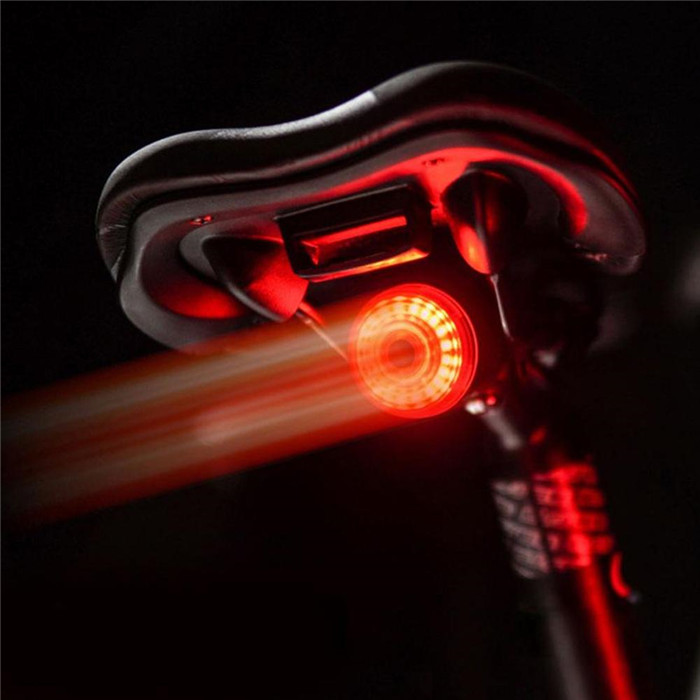 Smart Induction High Visibility USB Charging Waterproof Bicycle Night Riding Safety Taillight Lamp LED Bicycle Bike Brake Light