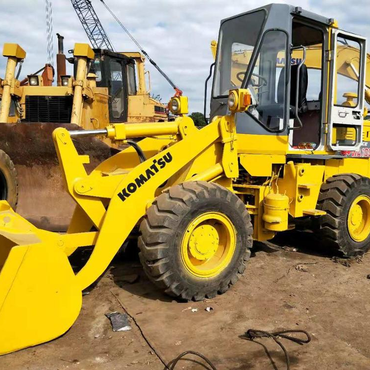 Б/у Колесный погрузчик Komatsu WA100 по лучшей цене, колесный погрузчик Komatsu 100 с отличной производительностью