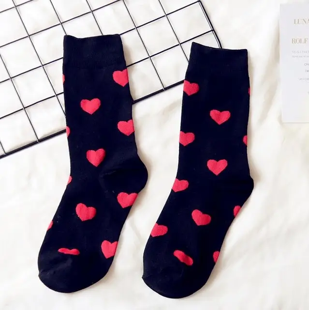 Amazon supplier wholesale pattern red heart women ladies girls casual comfy soft breathable love socks