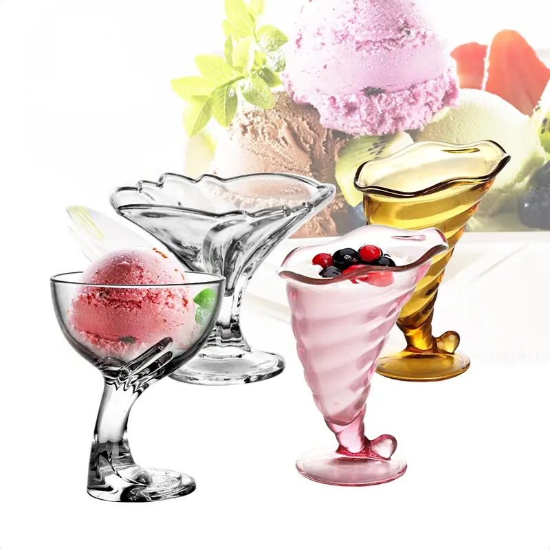 Wholesale Clear Little Flower Shaped Glass Milkshake cups ice cream sundae cup for dessert juice