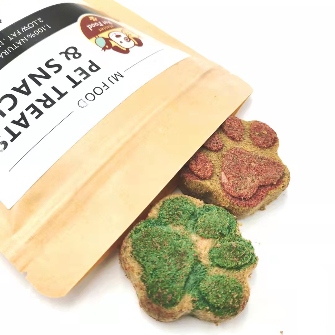 Pet snack freeze-dried raw bone and meat cake for dog food and cat