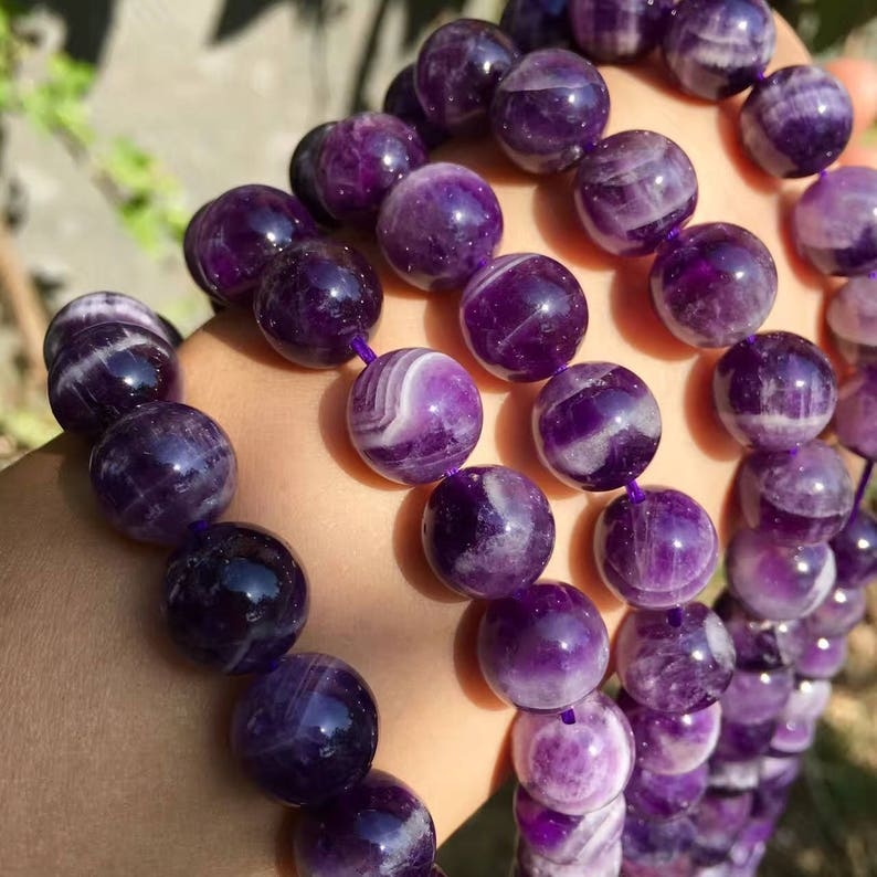 Factory Price of Bulk Lavender Amethyst Gemstone Beads Smooth Round Loose Natural Stone Beads