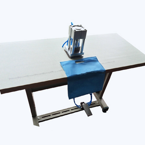 Sheet metal pneumatic stamping mechanical CNC turret punching machine price from factory
