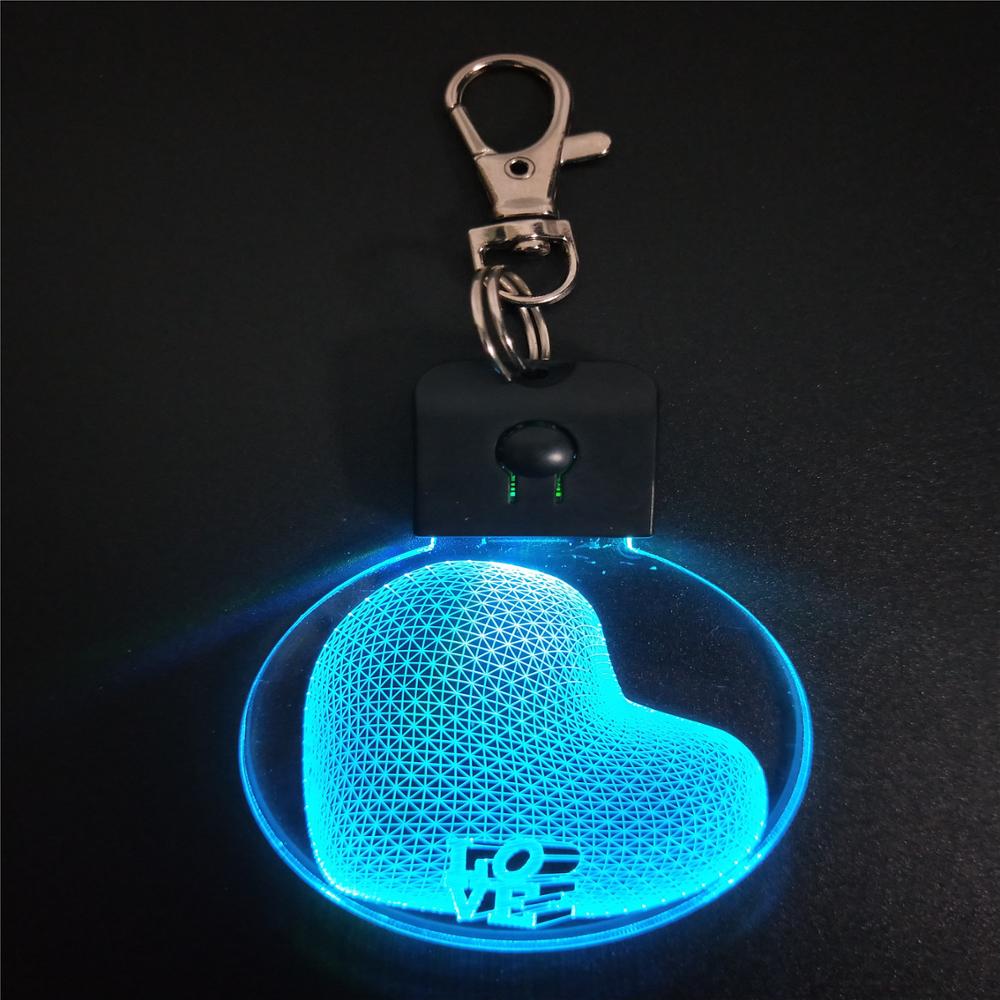 Пользовательские 3D лазерная гравировка ремесла RGB изменение цвета LED в форме сердца брелок кристалл на День святого Валентина подарки